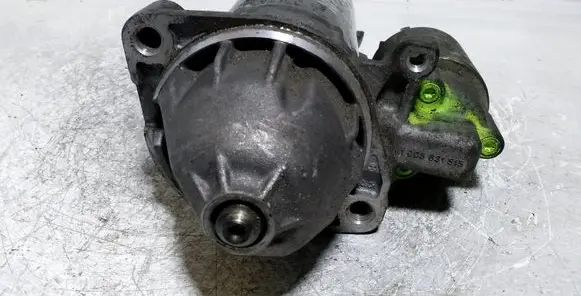 Mercedes-Benz E W211 Starter motor 0001115047