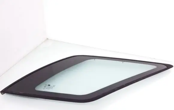 KIA Sorento Rear side window