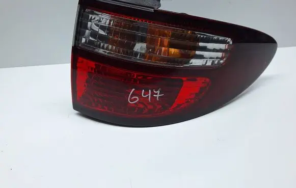 Toyota Previa (XR30, XR40) II Rear/tail lights 28142