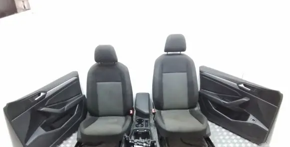 Volkswagen Jetta USA Interior set 17A885375E