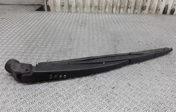 Nissan Prairie Rear wiper blade 