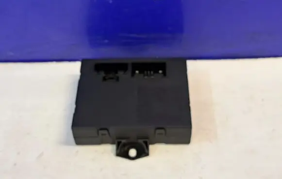 Jaguar F-Type Tailgate/trunk control unit/module 928669