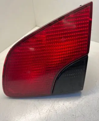 Peugeot 406 Tailgate rear/tail lights E95108