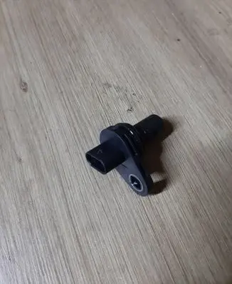 BMW M5 F90 Camshaft position sensor 8697982 13628697982 023194726B