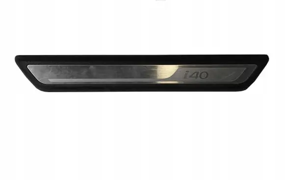 Hyundai i40 Front sill trim cover 858833Z100