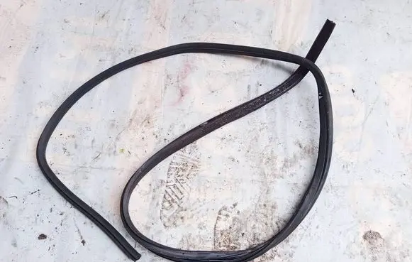 Ford S-MAX Rubber seal front coupe door 