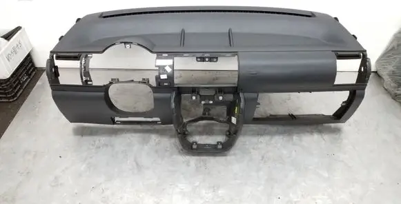 Volkswagen Fox Dashboard 5Z0857051C 5Z0857003C