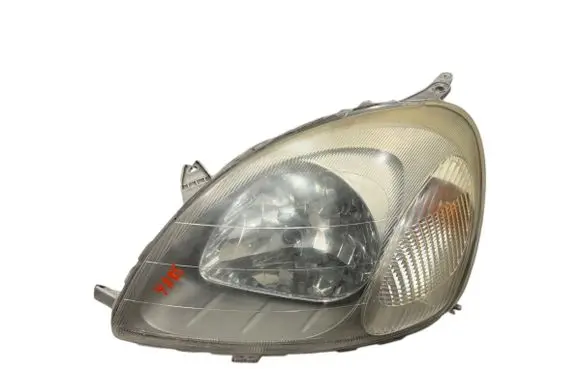 Toyota Yaris Headlight/headlamp 