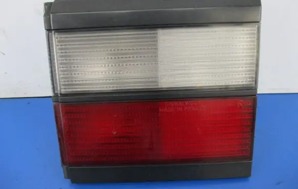 Volkswagen PASSAT B3 Rear/tail lights