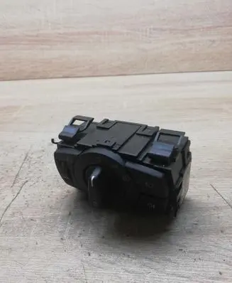 BMW 1 E81 E87 Light switch 6932794 33600102