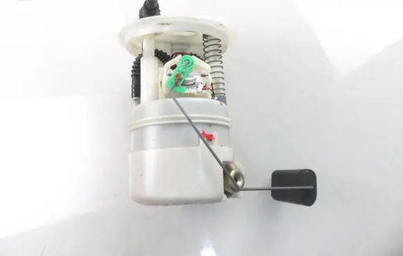 Renault Twingo I In-tank fuel pump 8200058354
