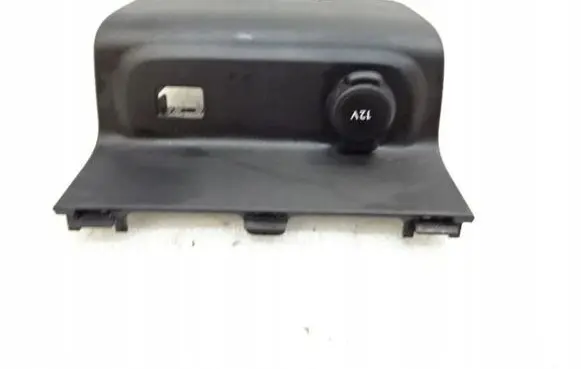 Citroen C3 USB socket connector 9829485677