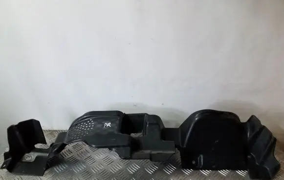 Radiator trim