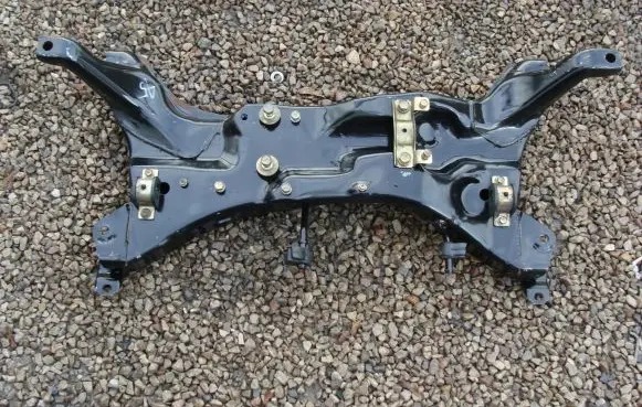 Mitsubishi Outlander Front axle beam 