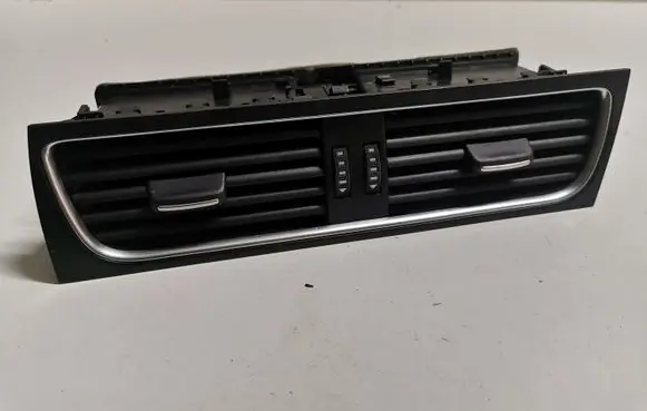 Audi A5 8T 8F Dash center air vent grill 8T2820951B