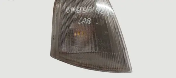 Opel Omega A Front indicator light 6R0146570 0146570 CARELLO