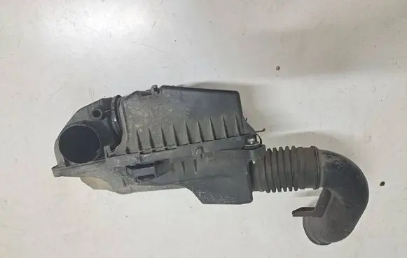 Honda Civic Air filter box 