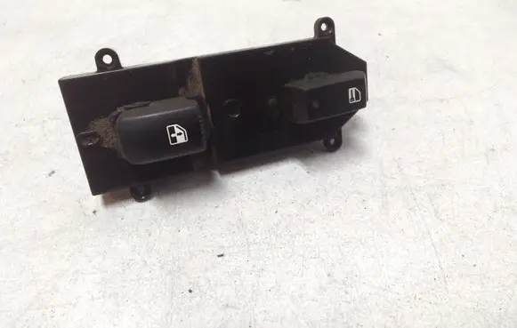 Hyundai Santa Fe Electric window control switch 371510