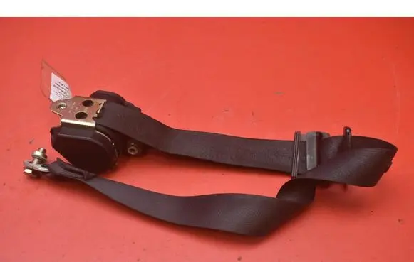 Volkswagen PASSAT B5 Front seatbelt 0028607985
