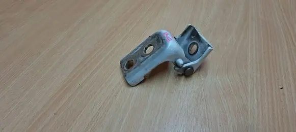 Citroen DS5 Front door upper hinge 9035CE