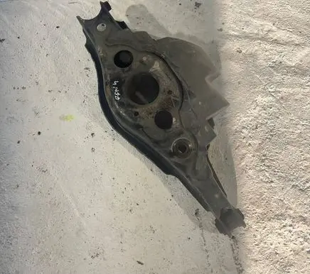 Toyota RAV 4 (XA40) Rear control arm 4873742021