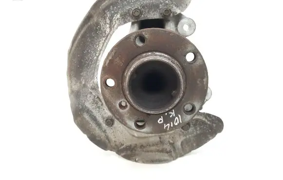 BMW 1 F20 F21 Front wheel hub