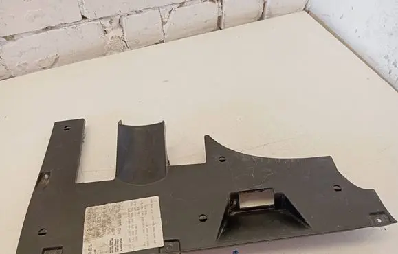 Dashboard lower bottom trim panel