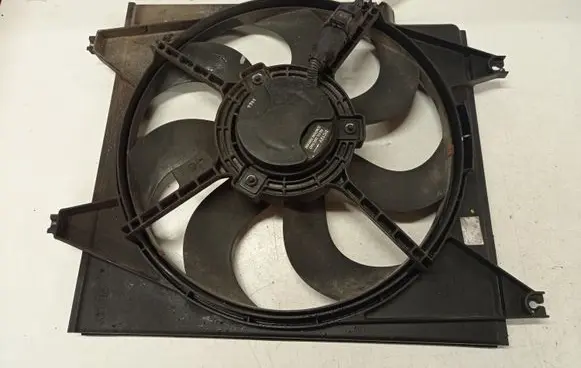 KIA Carens I Electric radiator cooling fan 0K2KB15XXX A00514500