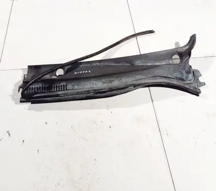 Toyota Avensis T250 Wiper trim 5578205030 55782-05030