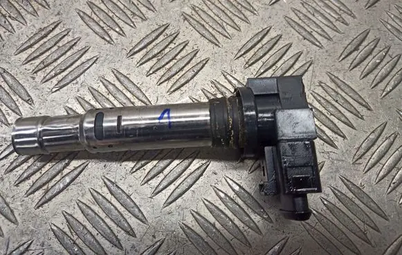 Skoda Fabia Mk1 (6Y) Spark distributor 0040102030
