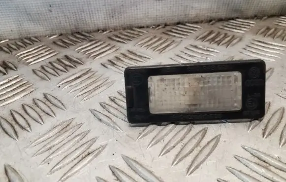 Volkswagen Sharan Number plate light 5N0943021