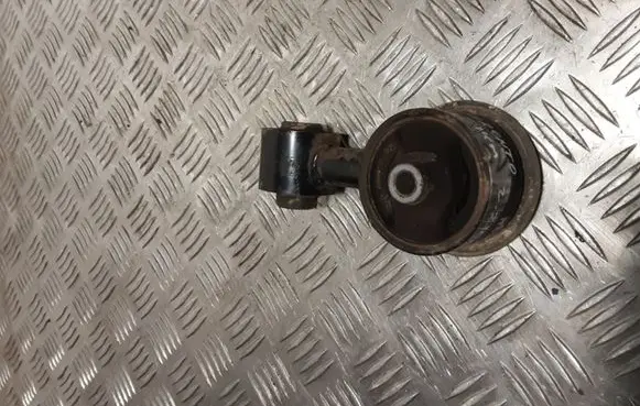 KIA Sorento Engine mount bracket 3MO426