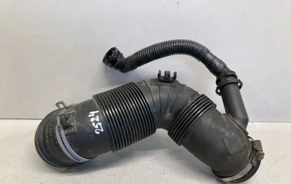 Skoda Yeti (5L) Air intake hose/pipe 3C0129654