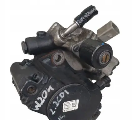 Mercedes-Benz C W204 Fuel injection high pressure pump A6510701201