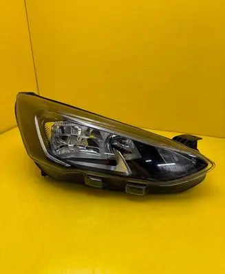 Ford Focus Headlight/headlamp MX7B13E014CC
