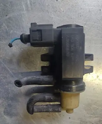 Volkswagen PASSAT B5.5 Air pressure sensor 1K0906627A