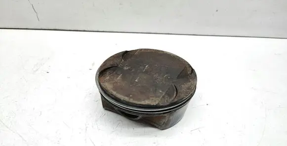 BMW 5 E60 E61 Piston 