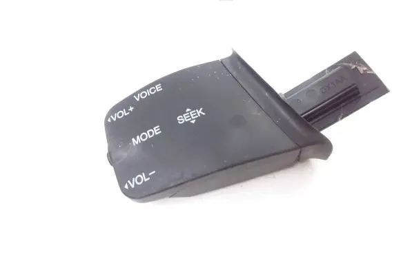 Ford Focus Sound control switch 3M5T14K147be