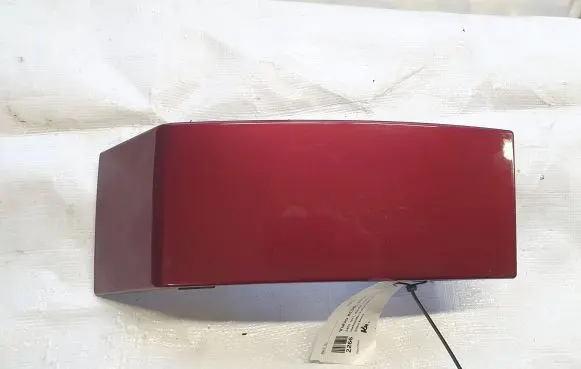 Volvo XC90 Rear/tail light trim molding 8620819