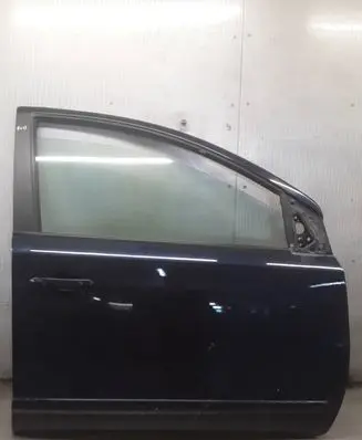 Nissan Note (E11) Front door