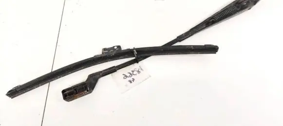 Skoda Roomster (5J) Front wiper blade arm 5J1955409B
