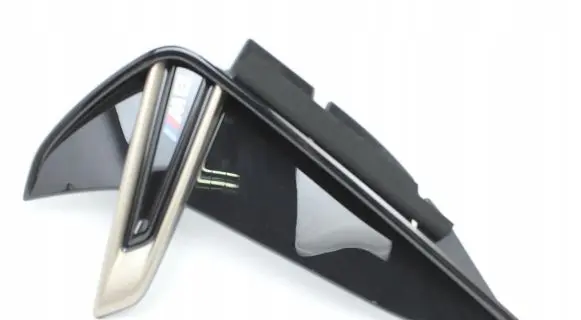 BMW M8 F91 F92 G14 G15 Fender trim (molding) 9500756