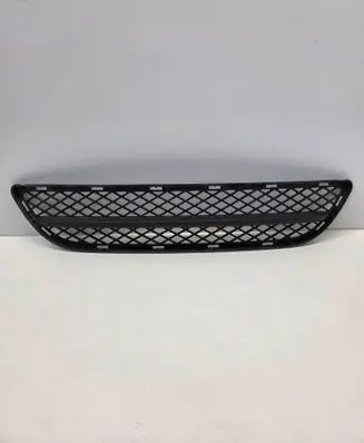BMW 3 E90 E91 Front bumper lower grill 7154556