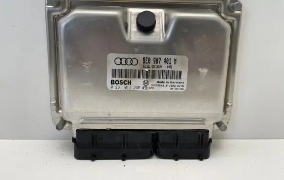 Audi A6 S6 C5 4B Engine control unit/module 8E0907401M 1039S04219 0281011255