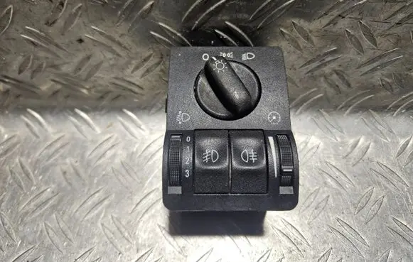Opel Zafira A Light switch 09133249 09138347
