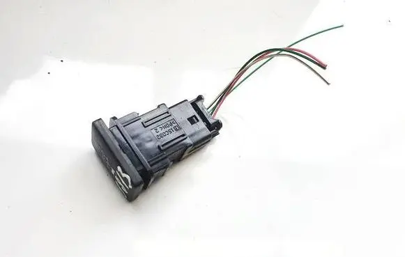 Toyota Avensis T270 ESP (stability program) switch 15c032