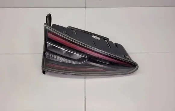 Alfa Romeo Stelvio Rear/tail lights 20805748LH