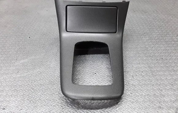 Toyota Avensis T250 Ashtray (front) 8612005080