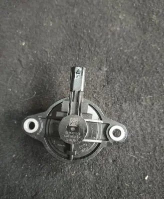 Audi A8 S8 D5 Camshaft position sensor 06m109259m