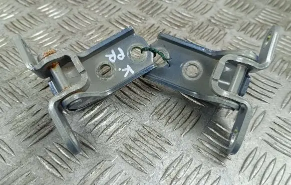 Hyundai Ioniq 5 Front door hinge set 